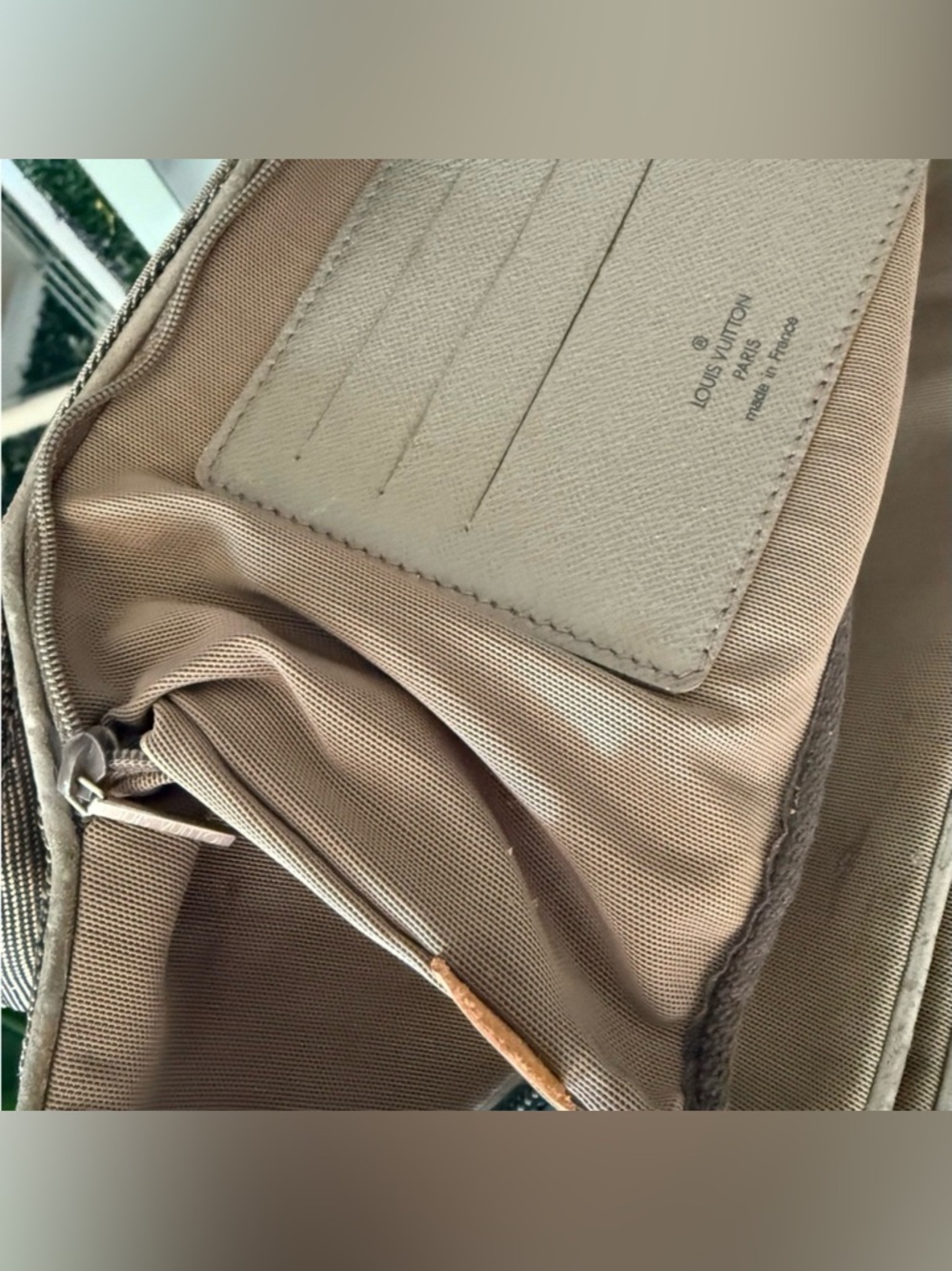 Louis Vuitton
Nylon Geant Ceinture Jogging PM - Picture 6 of 15